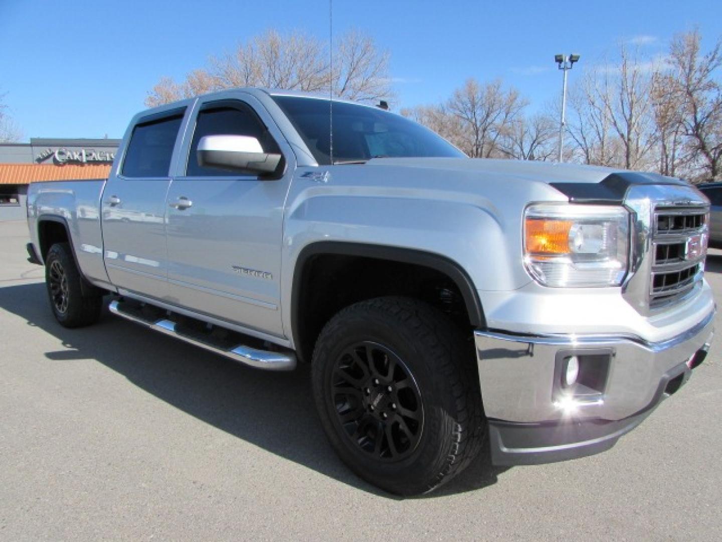 2014 Silver /Gray GMC Sierra 1500 SLE Z71 (3GTU2UEC1EG) with an 5.3 V8 engine, 6 speed automatic transmission, located at 4562 State Avenue, Billings, MT, 59101, (406) 896-9833, 45.769516, -108.526772 - 2014 GMC Sierra 1500 SLE Z71 Crew Cab 4WD - Low miles! 5.3L Ecotec3 V8 OHV 16V FFV engine - 6 speed automatic transmission - 4WD - 86,753 miles - Montana unit! SLE package - Z71 off road package - dual zone climate control - air conditioning - tilt steering wheel - cruise control - touchscreen - Photo#4